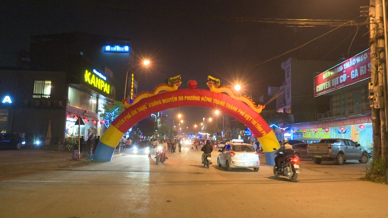 Phố ẩm thực Nguyễn Du- bước mở đầu hình thành phố chuyên doanh