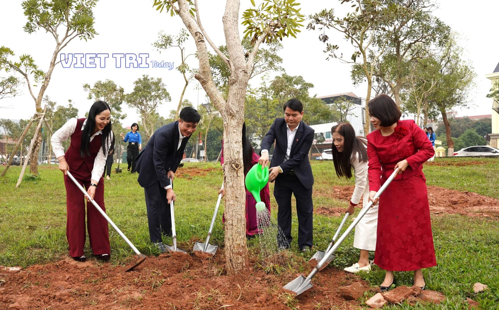 Việt Trì tổ chức phát động Tết trồng cây Xuân Bính Ngọ