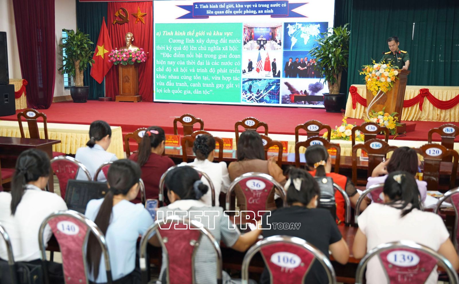 Việt Trì bồi dưỡng kiến thức quốc phòng và an ninh đối tượng 4